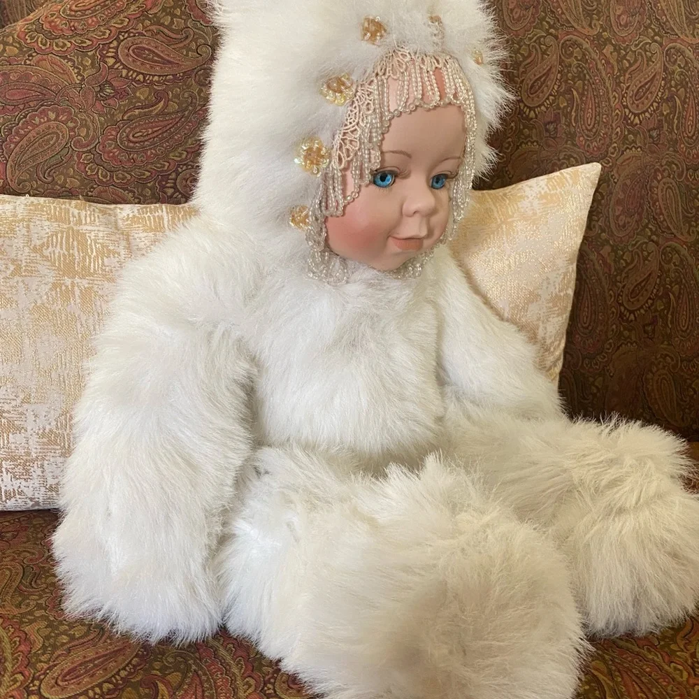 🧚‍♂️❄️Pearl Bear Doll❄️🧚‍♂️ - Picture 2 of 4